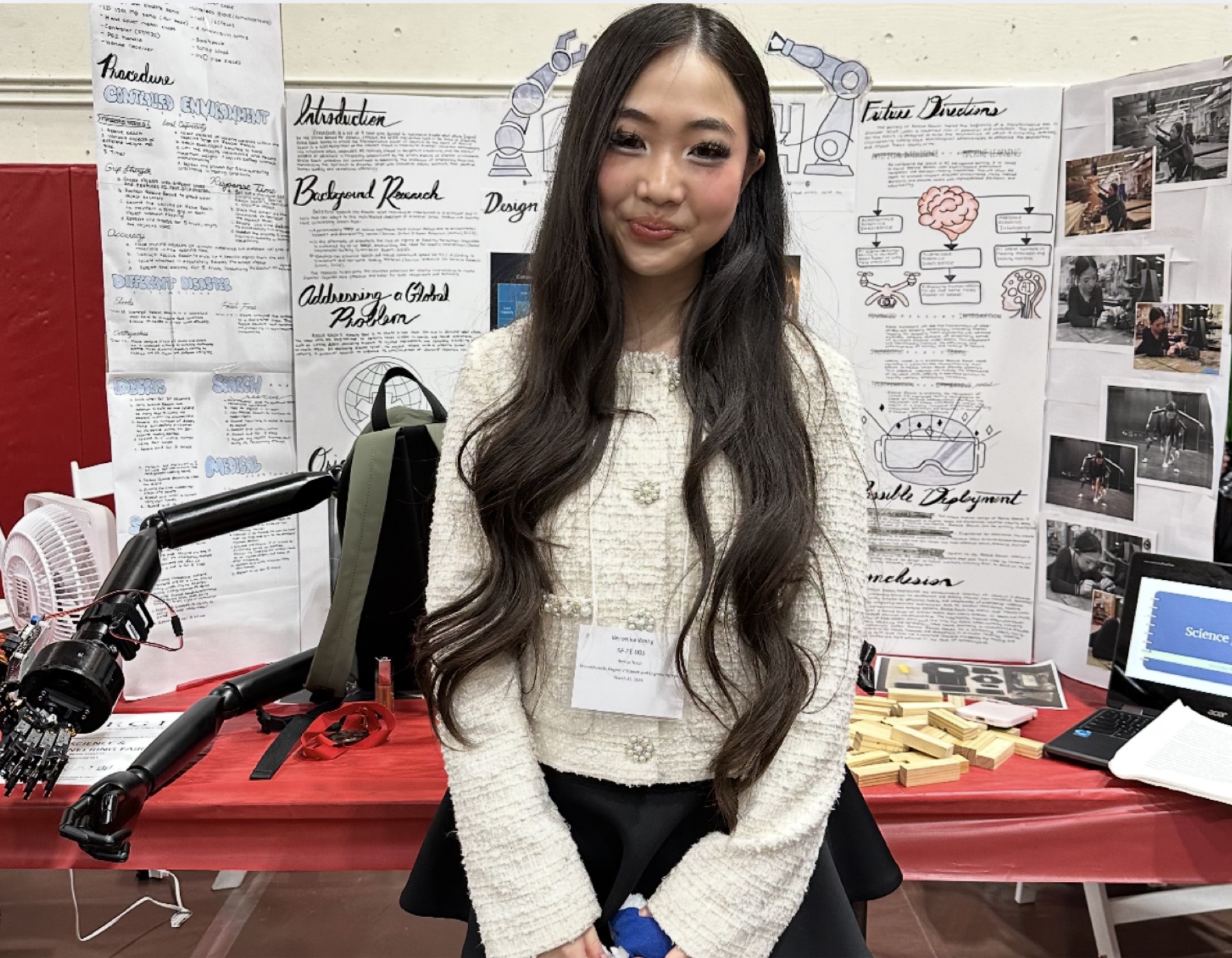Veronika Wang presenting the project at a conference